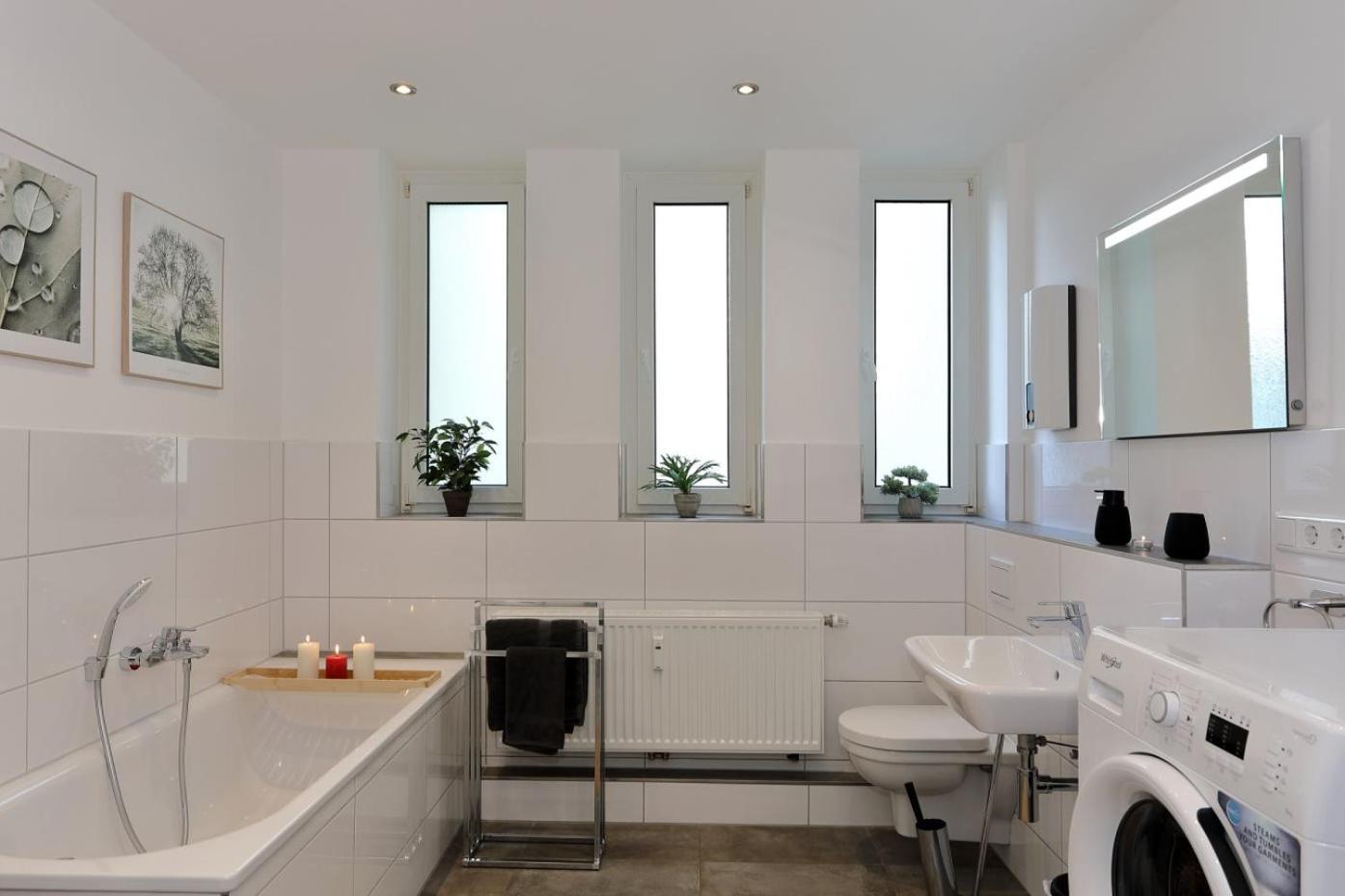 Modernes Apartment Mit Garage & Ps4 Von Stay Your Way Essen Dış mekan fotoğraf